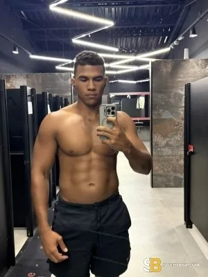 Gay Escort Gabriel 28yr - role