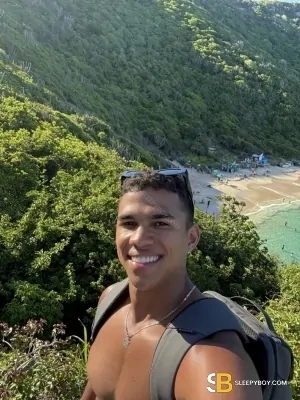 Gay Escort Gabriel 28yr - licking