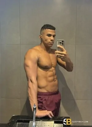 Gay Escort Gabriel 28yr - role