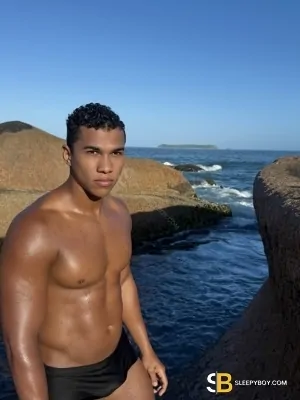 Gay Escort Gabriel 28yr - licking