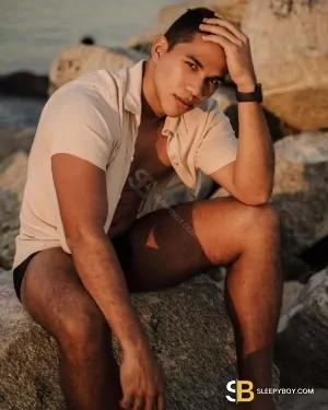 Gay Escort Gabriel 28yr - sucking