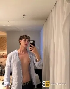 male rent boy Soho Vithor
