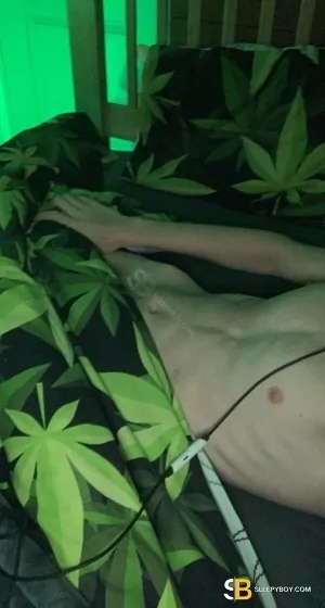 Gay Escort Daniel 21yr - gangbang