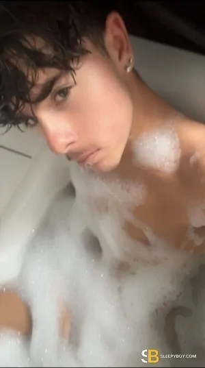 Bisexual Escort Billy 20yr - role