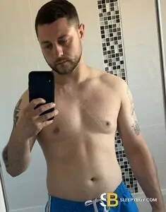 male rent boy Glasgow Aplay