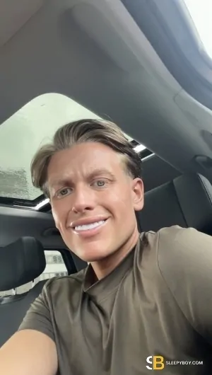 Gay Escort Prettyboy 26yr - sucking