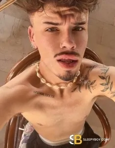 male rent boy Manchester Harvey
