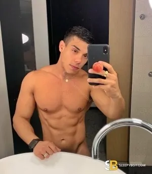 Gay Escort Antonio 29yr - licking