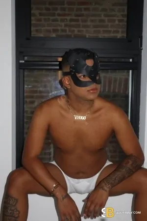 Gay Escort Victor 23yr - role