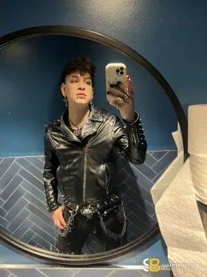 Gay Escort Arash 27yr - role