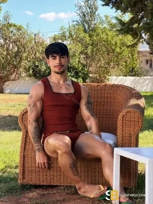 Gay Escort Pedro 22yr - sucking