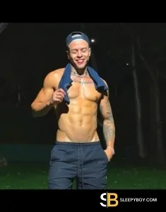 male escort Liverpool Mateus