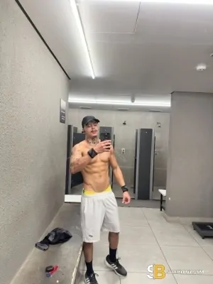 Gay Escort Mateus 30yr - licking