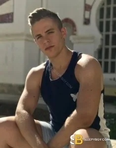 male rent boy Edinburgh Pascual