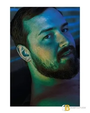Gay Escort Mike 28yr - role