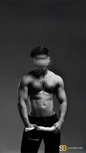 Bisexual Escort Carlos 28yr - licking