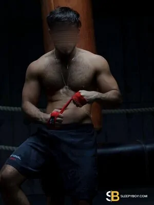 Bisexual Escort Carlos 28yr - sucking