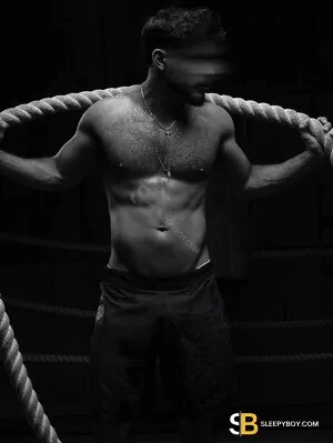 Bisexual Escort Carlos 28yr - sucking