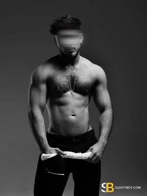 Bisexual Escort Carlos 28yr - licking
