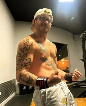 Gay Escort Mitchell 30yr - role