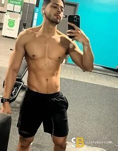 male rent boy Aberdeen Rafael