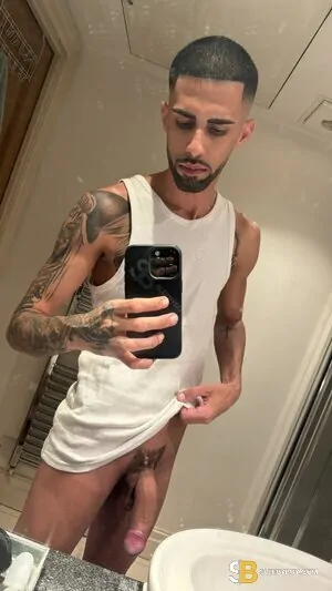 Bisexual Escort Pedro 24yr - gangbang