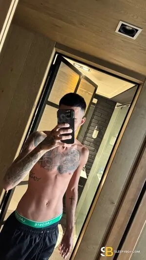 Bisexual Escort Pedro 24yr - sex slaves