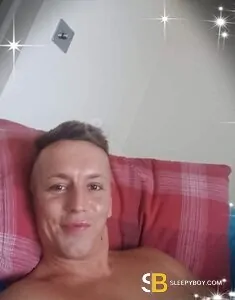 male escort Cardiff Chris