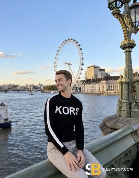 TwinkLourenço