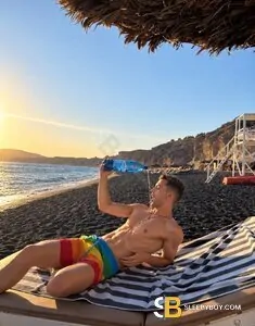 male rent boy Liverpool Twinklouren&ccedil;o