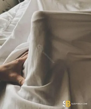 Gay Escort Hungxxl 29yr - role