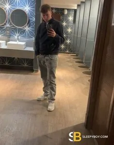 male escort Gidea Park Anthony