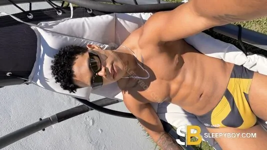 Gay Escort Maurice 29yr - licking