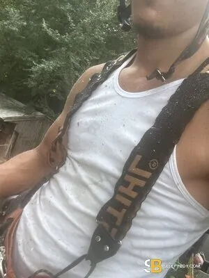 Bisexual Escort Ky 23yr - licking