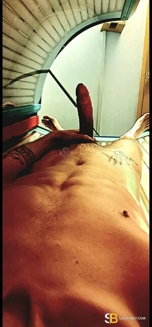 Gay Escort Kevin 33yr - sucking
