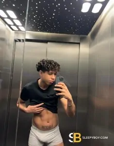 male rent boy London Jhonata