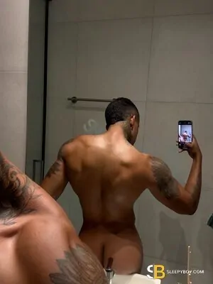 Bisexual Escort Nathan Rogue 26yr - double penetration