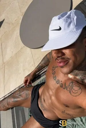 Bisexual Escort Nathan Rogue 26yr - double penetration