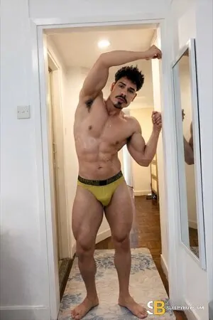 Bisexual Escort Gustavo Müller 30yr - role