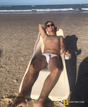 Bisexual Escort Theo 24yr - role