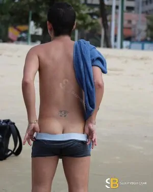 Bisexual Escort Theo 24yr - role