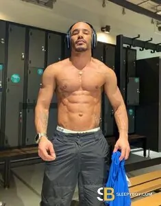 male rent boy London Vinni