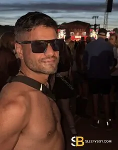 male rent boy London Guido