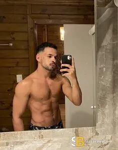 male escort Edinburgh Dante