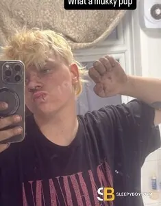 transgender (FTM) rent boy Weston-super-mare Kars