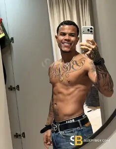 male escort Birmingham Gustavo