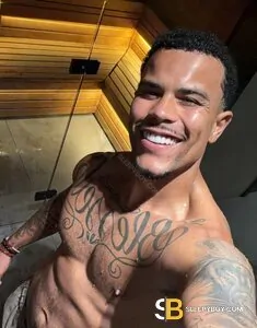 male escort South Lambeth Gustavo