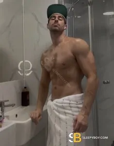 male escort London Leandro