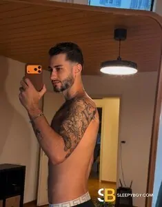 male rent boy London Henri