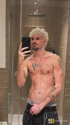 Gay Escort Jackson 24yr - role